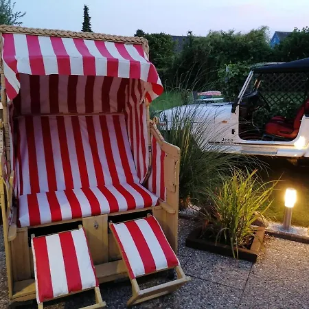 Duenengras Mit Terrasse Und Strandkorb Daire *