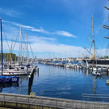 Duenengras Mit Terrasse Und Strandkorb Apartamento