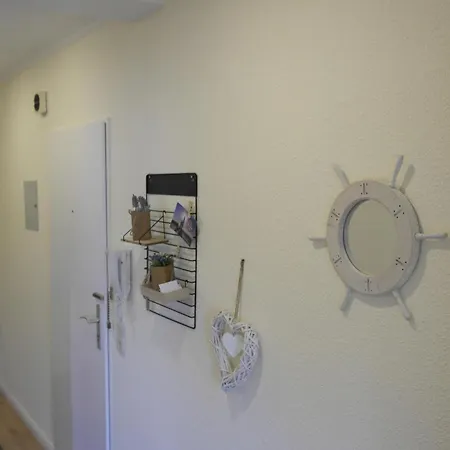 Apartment Dünengras Mit Terrasse Und Strandkorb Lübeck